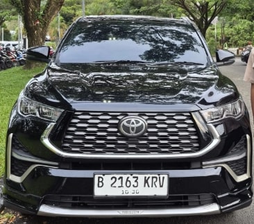 Innova Zenix V Modelista